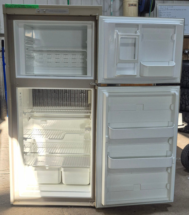 Used Complete Dometic Fridge, 2-Way - RM2652