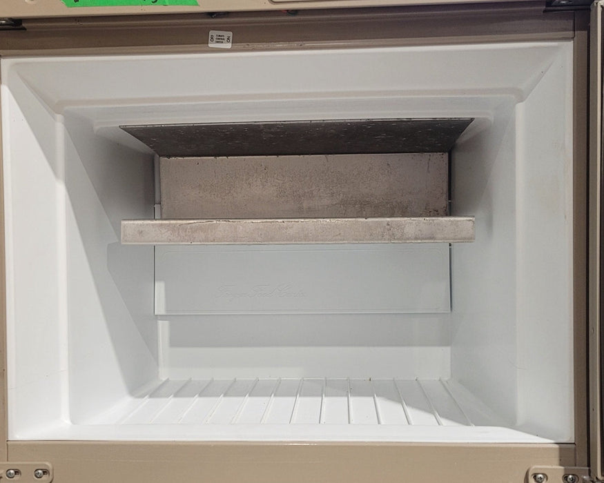 Used Complete Dometic Fridge, 2-Way - RM2820
