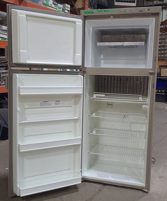 Used Complete Dometic Fridge, 2-Way - RM2820