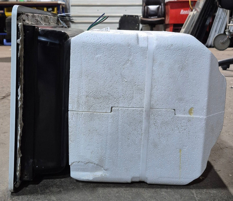 Used Complete Atwood Hot Water Heater, 6 Gallon - G6A-8E