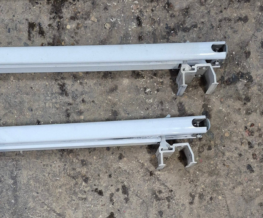 Used Complete Manual Awning Dometic 18' New Canvas