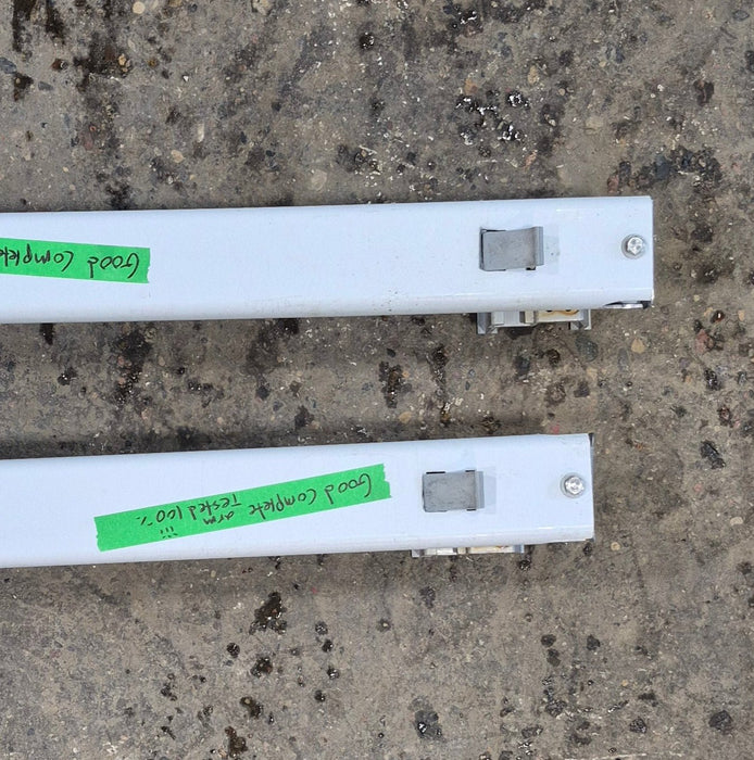 Used Complete Manual Awning Dometic 18' New Canvas