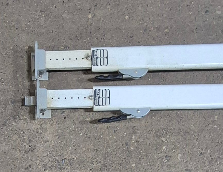 Used Complete Manual Awning Dometic / A&E 11' - Used Canvas