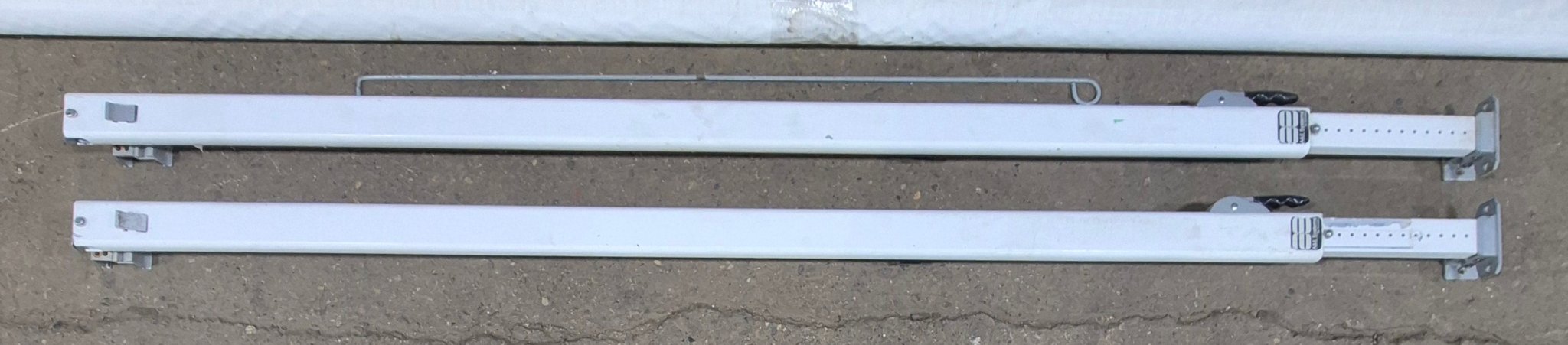 Used Complete Manual Awning Dometic / A&E 14' Used Canvas