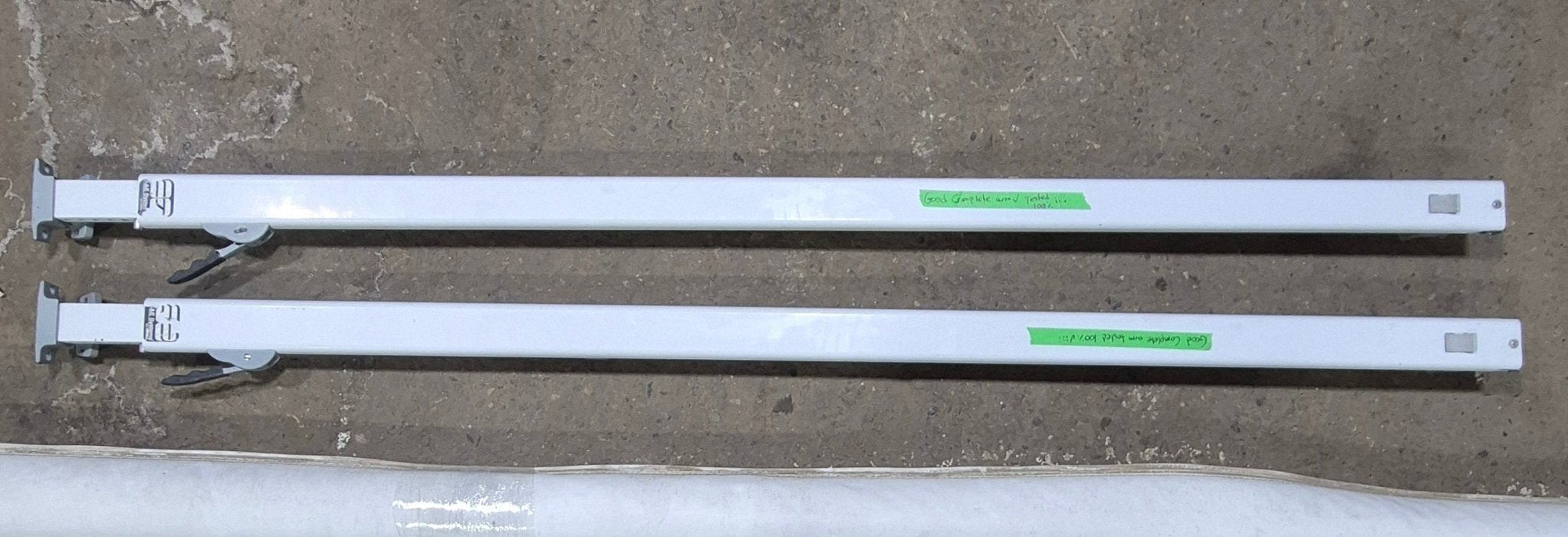Used Complete Manual Awning Dometic / A&E 14' Used Canvas