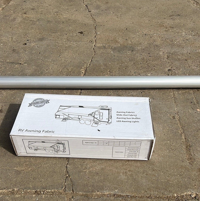 Used Complete Manual Awning Dometic / A&E 16' New Canvas