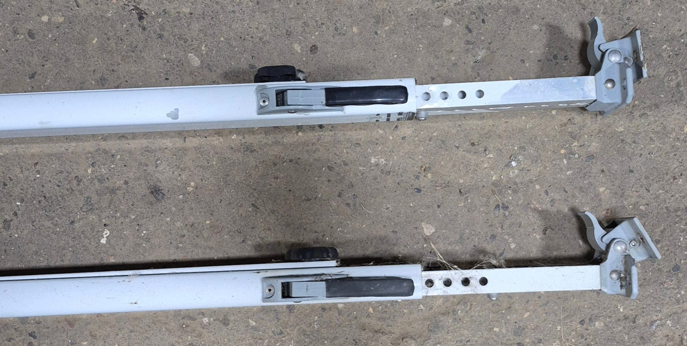 Used Complete Manual Awning Dometic / A&E 18' No Canvas