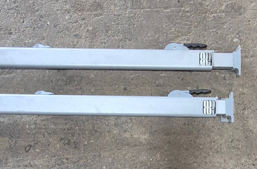 Used Complete Manual Awning Dometic / A&E 20' Used Canvas