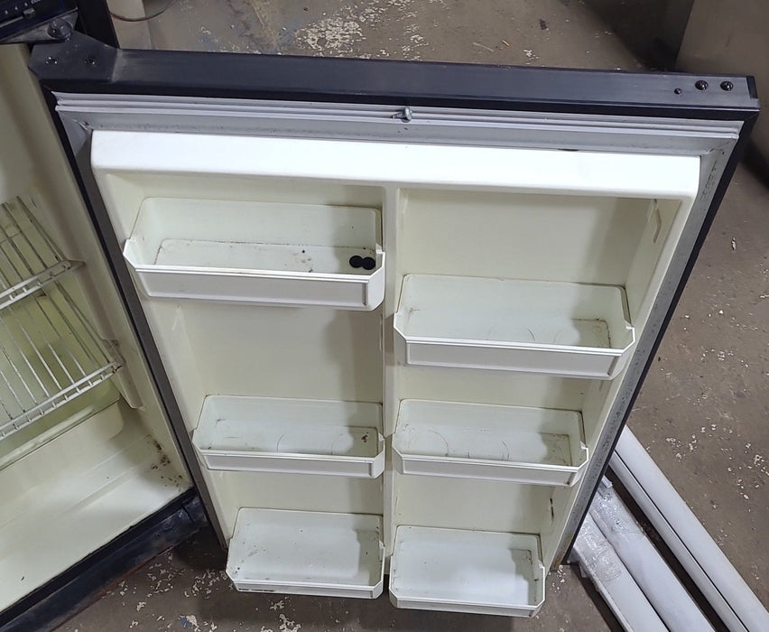 Used Complete Norcold Fridge, 2-Way - 6052