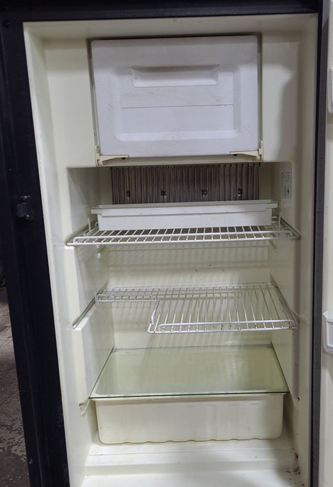 Used Complete Norcold Fridge, 2-Way - 6052