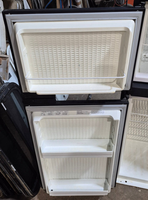 Used Complete Norcold Fridge, 2-Way - 9162