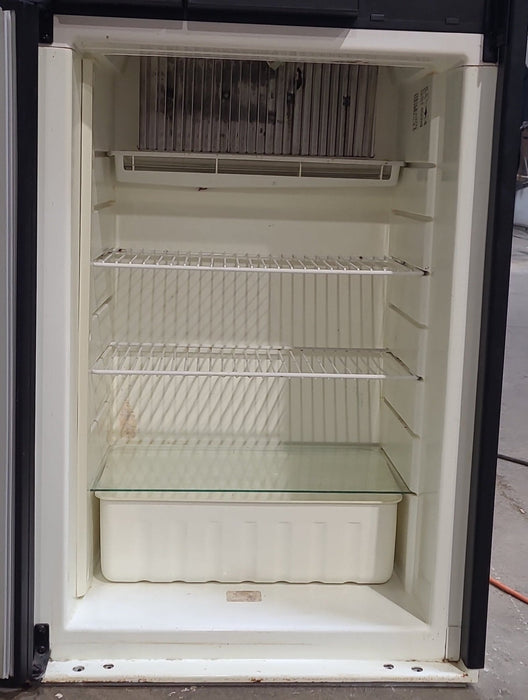 Used Complete Norcold Fridge, 2-Way - 9162