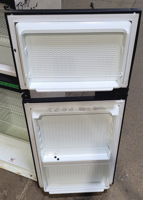 Used Complete Norcold Fridge, 2-Way - 9162