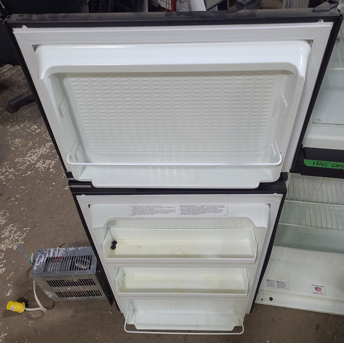 Used Complete Norcold Fridge, 2-Way - N611
