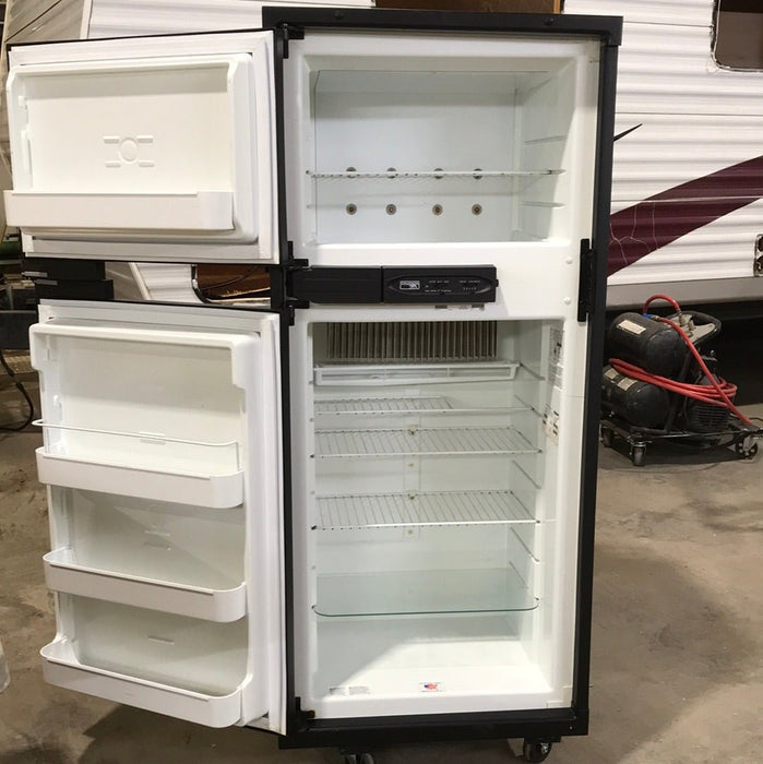 Used Complete Norcold Fridge, 2-Way - N611LT