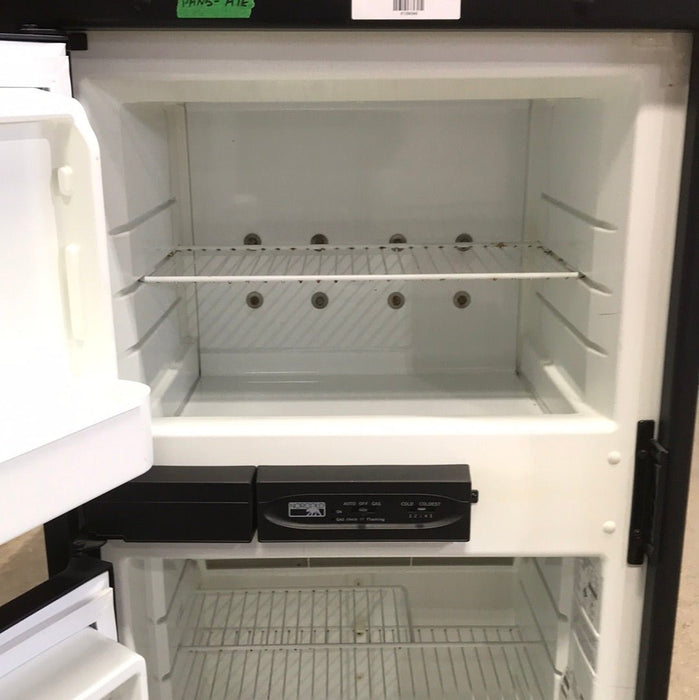 Used Complete Norcold Fridge, 2-Way - N611LT