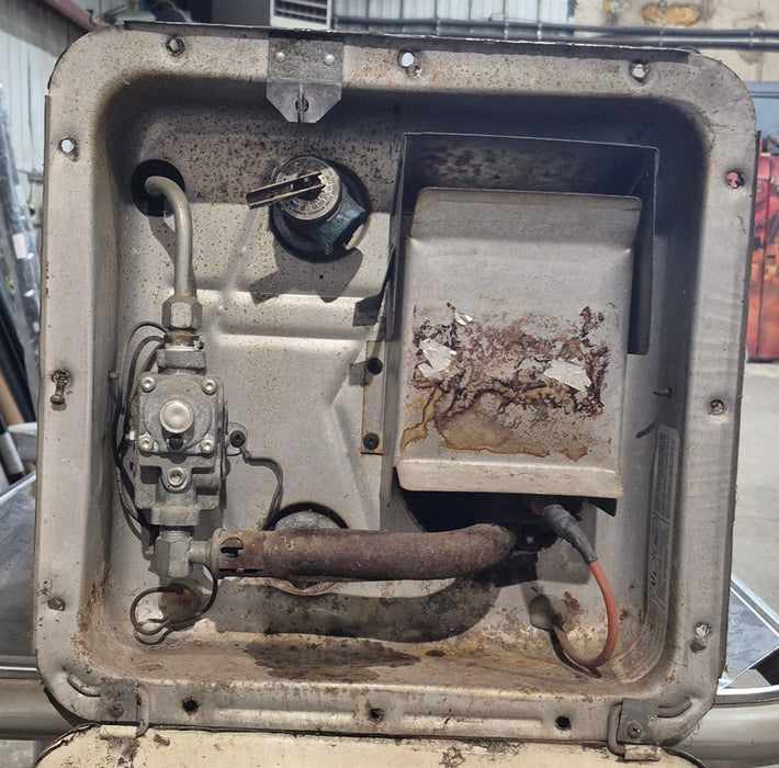 Used Complete Old Style  6-ARV Hot Water Heater 6 Gal.