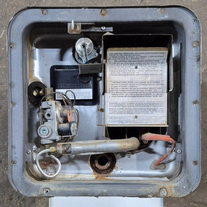 Used Complete Suburban Hot Water Heater, 6 Gallon - SW6D- 12.5 X 12.5 X 19.25