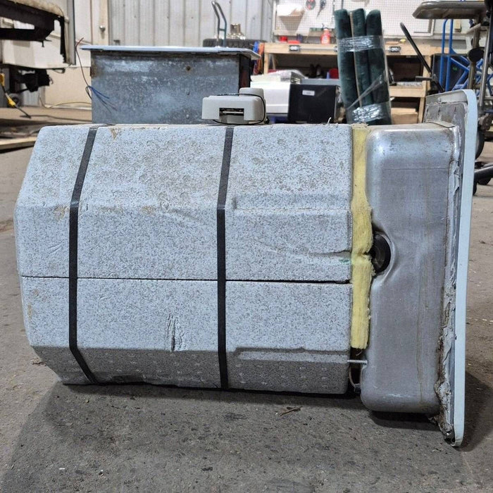 Used Complete Suburban Hot Water Heater, 6 Gallon - SW6D- 12.5 X 12.5 X 19.25