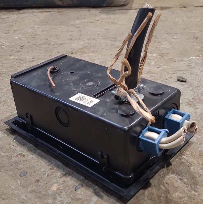 Used Cutler-Hammer Load Center- TT120FLGNM - Young Farts RV Parts