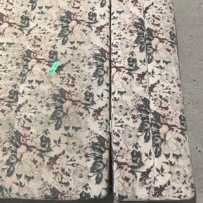 Used Dinette Cushion Set- 4 piece - 2 @ 40" x 25" x 4" , 2 @ 40 X 13 X 4