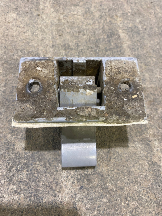 Used Dometic 8500 Awning Bottom Mounting Bracket