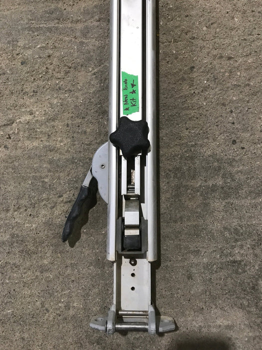 Used Dometic / A&E 8500 Awning Single Manual Arm - 73"