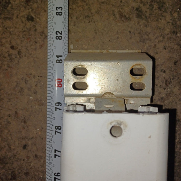 Used Dometic / A&E Manual White Awning Arm 73″ - 8500 Series