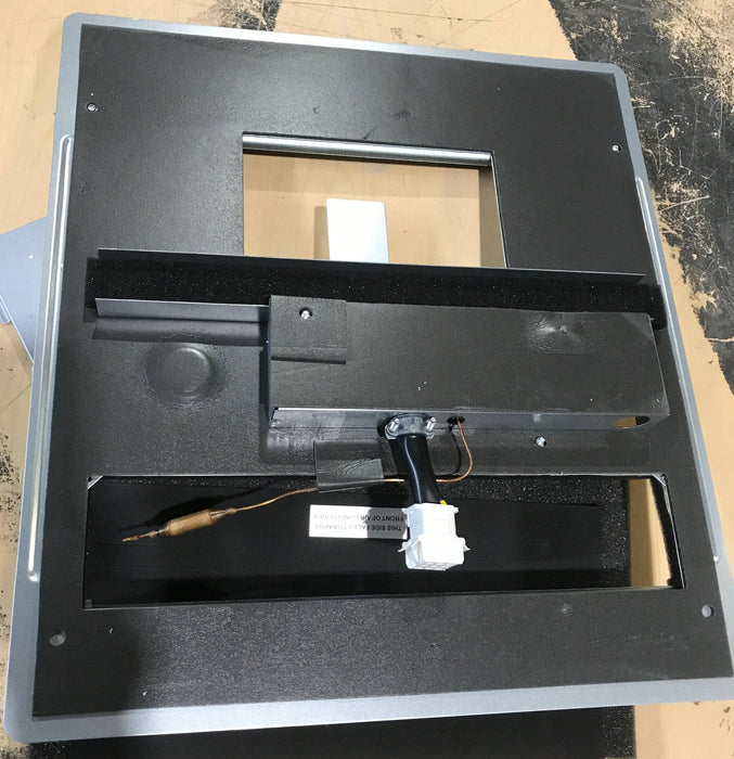 Used Dometic Ceiling Assembly, Manual Control, Non-Ducted - 3314853.000