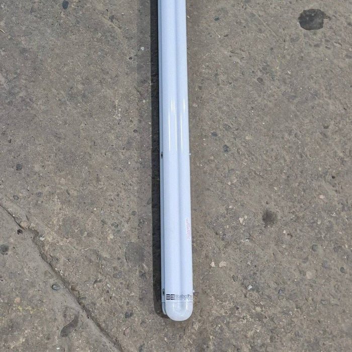 Used Dometic Awning Arm, Idler (Rear) Non-Powered, White, 65 1/2" - WeatherPro , 8551002.400B