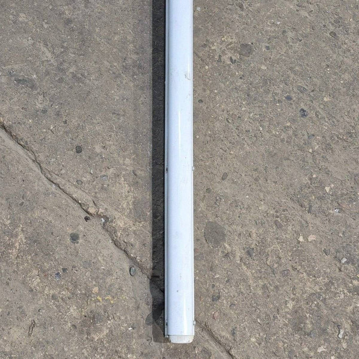 Used Dometic Awning Arm, Idler (Rear) Non-Powered, White, Non-Adjustable Pitch, 66" - 3312487.022B