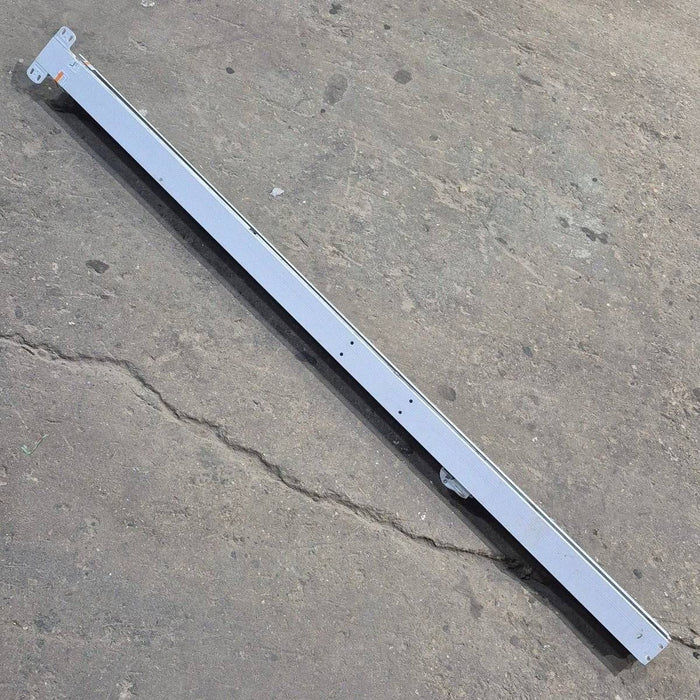 Used Dometic Awning Arm, Idler (Rear) Non-Powered, White, Basement, Adjustable Pitch, 62 1/4" - 3312487.030B