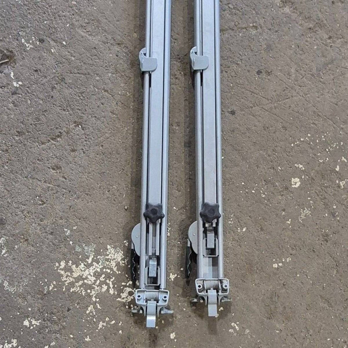 Used Dometic Awning Arm Set, Silver (Satin), 61" - 8483000.102