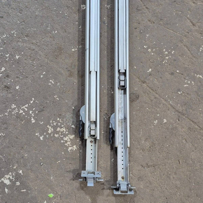 Used Dometic Awning Arm Set, Silver (Satin), 73" - 8483000.101