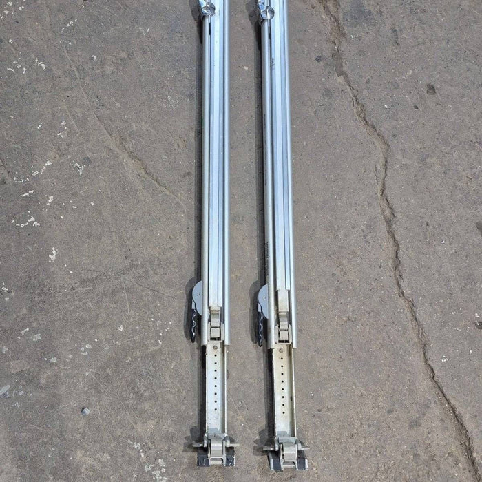 Used Dometic Awning Arm Set, Silver (Satin), 73" - 8483000.101