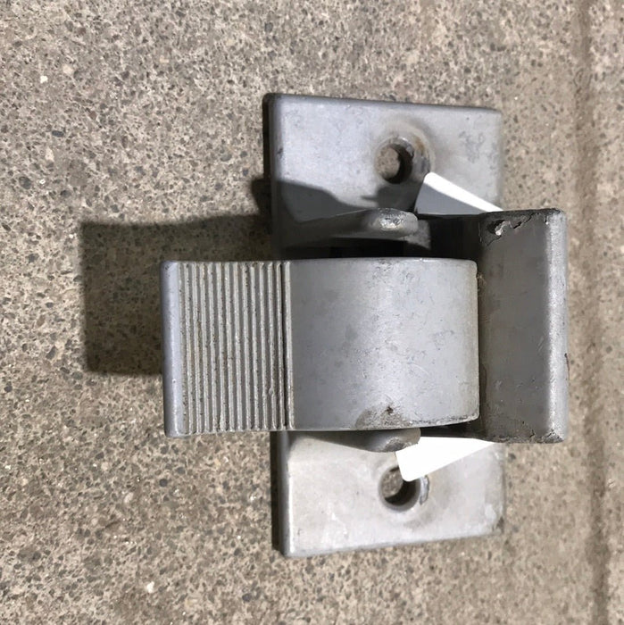 Used Dometic Awning Bottom Mounting Bracket 3108221.007S