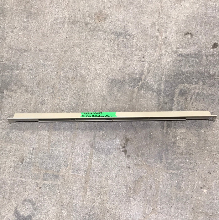 Used Dometic Door Trim, Beige - 2931293027