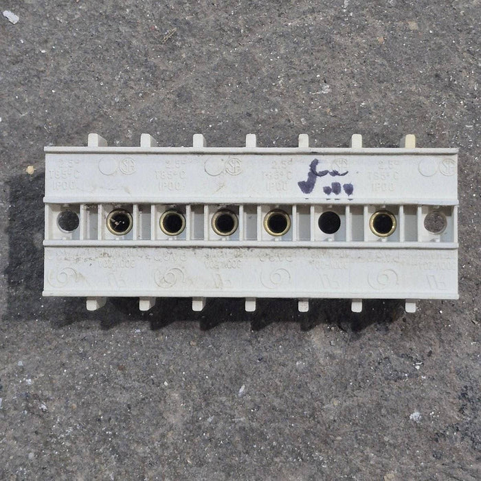 Used Dometic Block Terminal - 2932592013