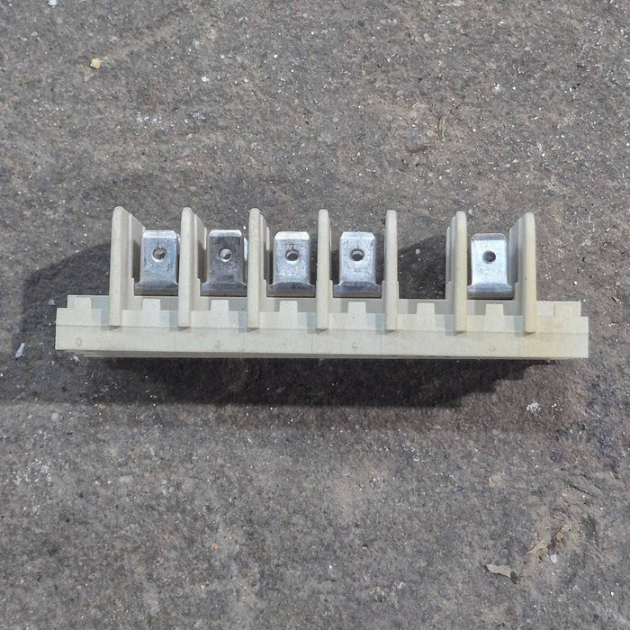 Used Dometic Block Terminal - 2932592013