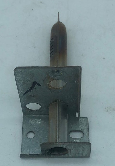 Used Dometic Burner With Bracket- 2930697079 , 2930697020