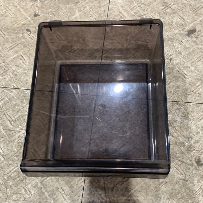 Used Dometic Crisper Bin (Black) 2002726020 Old Style 9 3/8" x 11 5/8" D