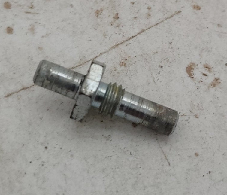 USED Dometic Fridge Door Middle Hinge Pin 2931287011 - Young Farts RV Parts