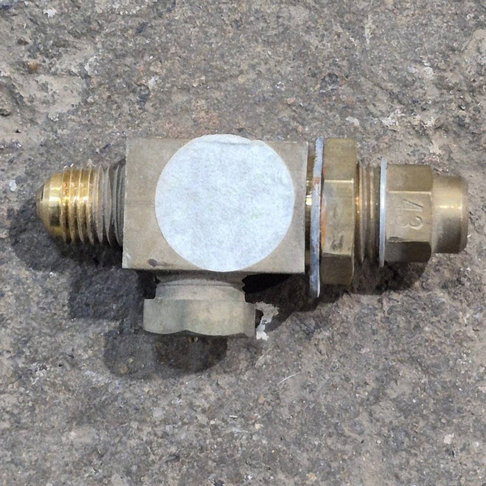 Used Dometic Fridge Nipple - 2931227017