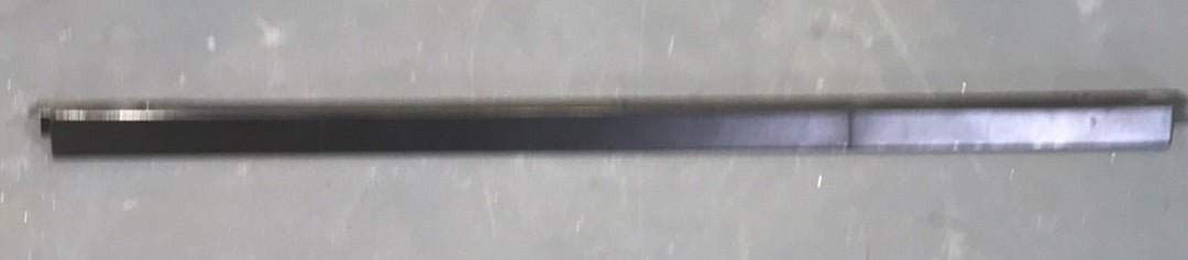 Used Dometic Fridge Retainer Trim, Black, Non-Branded - 293264201