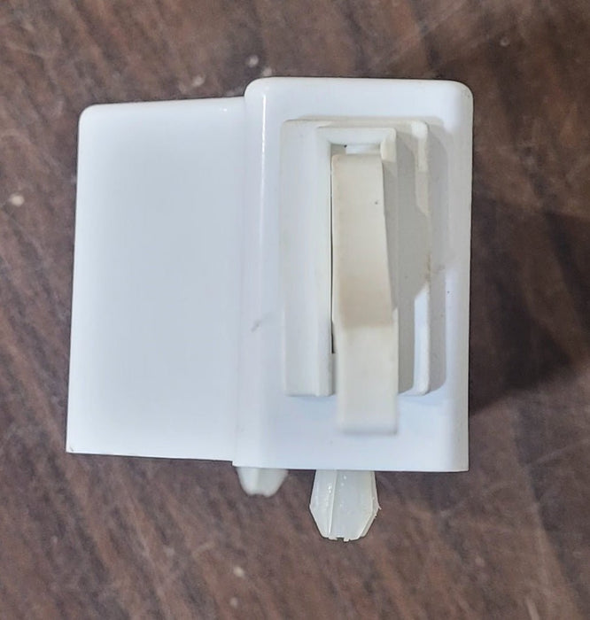 Used Dometic Interior Fridge Light Assembly - 2932520014 (BULB NOT INCLUDED)