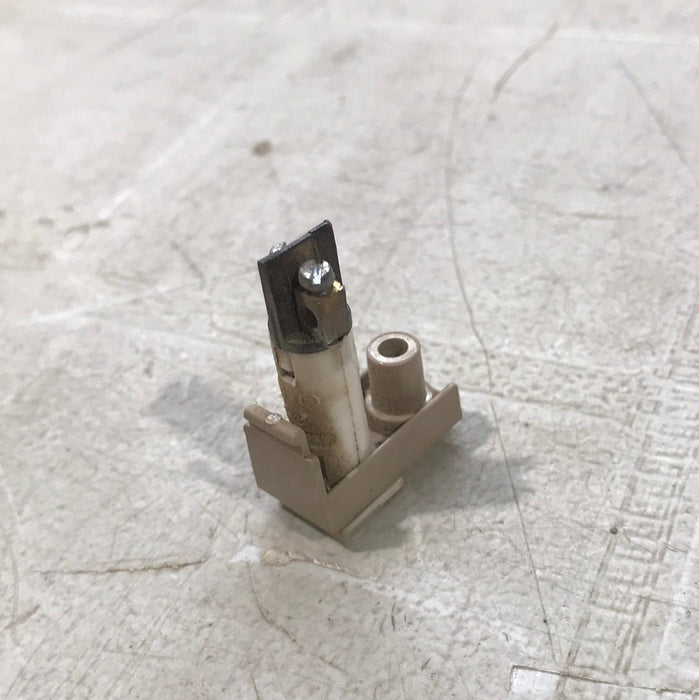 Used Dometic Interior Lamp Socket - 2007674027