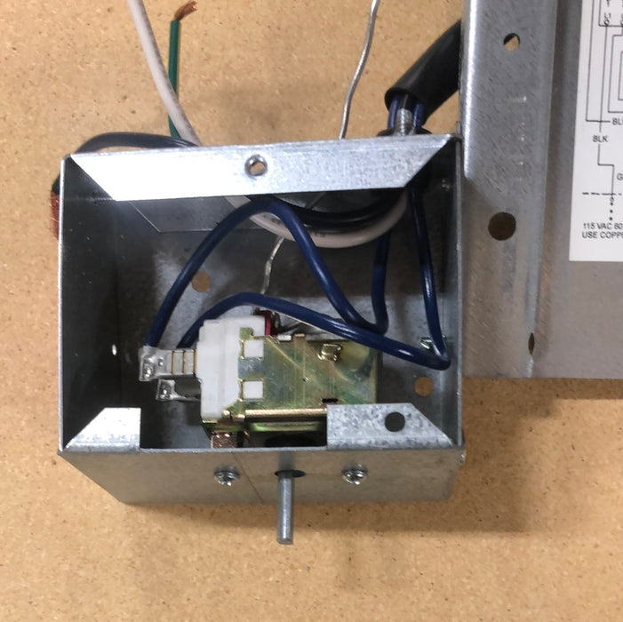 Used Dometic Penguin A/C 3105457.018 Air Box Control Box - Young Farts RV Parts