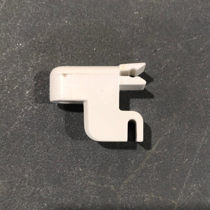Used Dometic Shelf Holder Clip, White - 2930693045