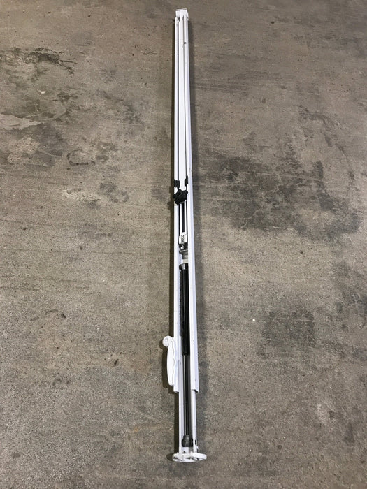 Used Dometic Sunchaser II Single Manual Arm