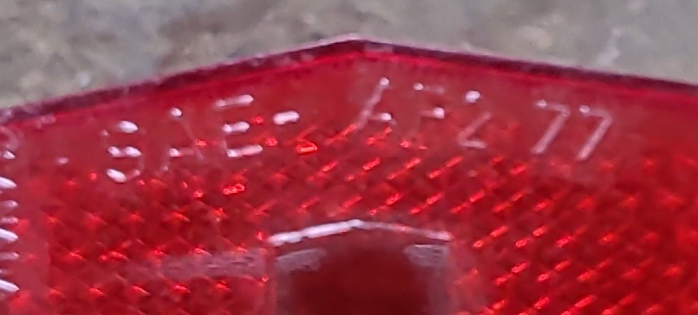 Used Dominion Auto 73-1834 AMB 73-1833 RED SAE-AP2 77 Replacement Lens for Marker Light - Red - Young Farts RV Parts
